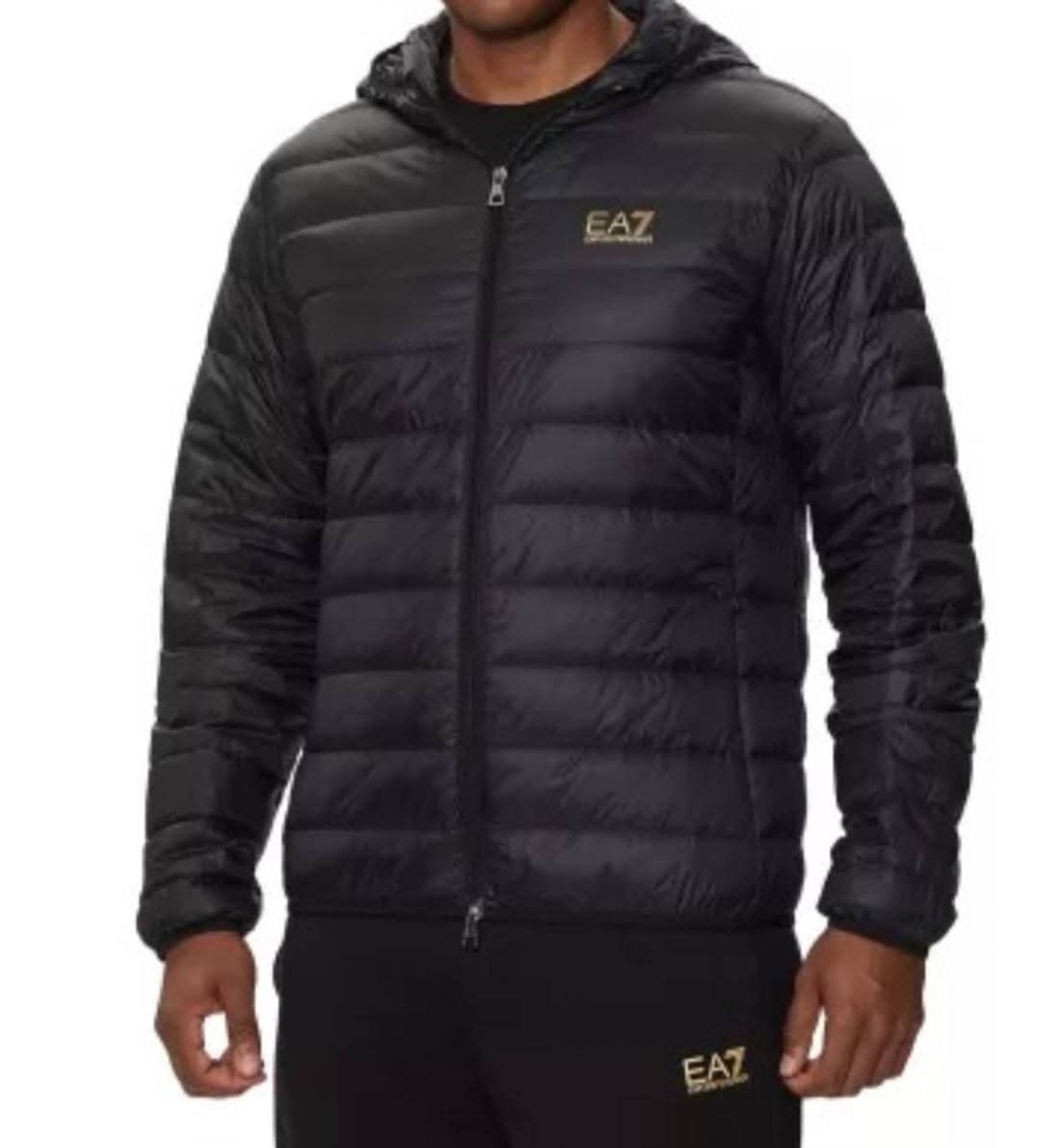 EA7 EMPORIO ARMANI Piumino leggero nero con cappuccio